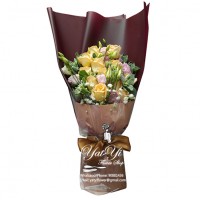 12 champagne colour Roses Bouquet