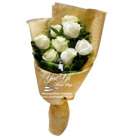 8 White Color Roses Bouquet